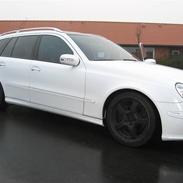Mercedes Benz E270 2,7 CDi SOLGT