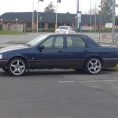 Ford Sierra 2.0 Plaza