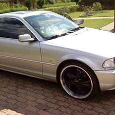 BMW E46 323Ci