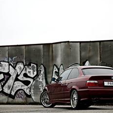 BMW 320i E36 Coupé *SOLGT*