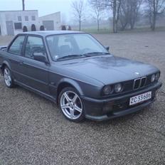 BMW 325i e30 (solgt)