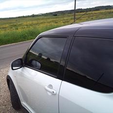 Suzuki Swift" D´ Hvide Gang$ter