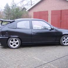 Opel Kadett 2,0 GSI