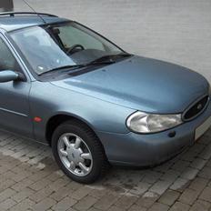Ford Mondeo GIVET TIL DE GAMLE