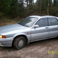 Mitsubishi galant.. kørt til op hug
