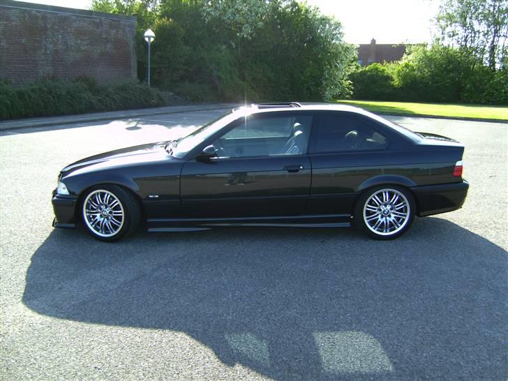 BMW 318 is Coupe -SOLGT- billede 6