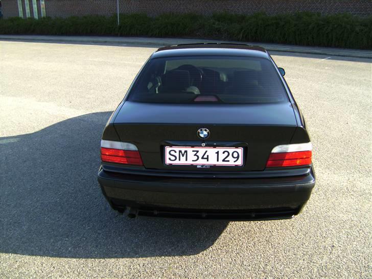 BMW 318 is Coupe -SOLGT- billede 7