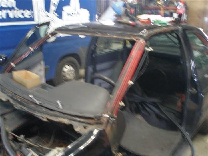 Ford Escort RS 2000 SOLGT - Ny stolpe mont. billede 5