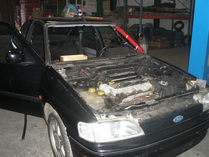 Ford Escort RS 2000 SOLGT billede 6