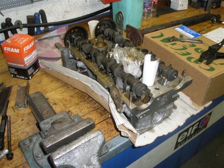 Ford Escort RS 2000 SOLGT - Gamle topstykke, lige til affalds-containeren billede 11