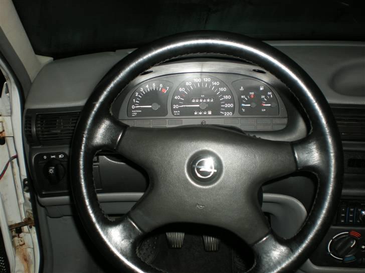 Opel Astra F billede 17