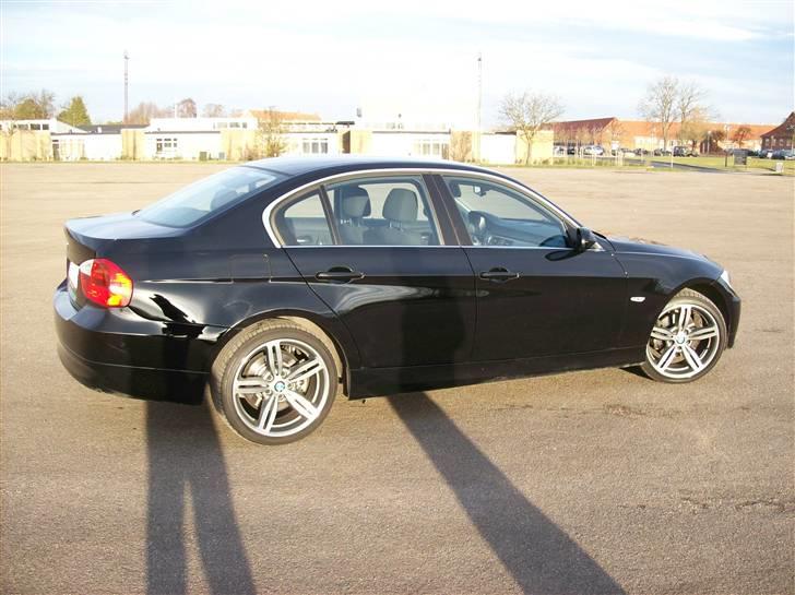 BMW 318d e90 billede 2