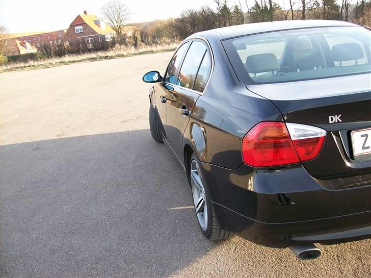 BMW 318d e90 billede 3