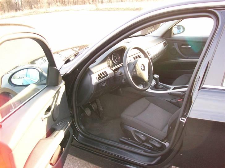 BMW 318d e90 billede 10