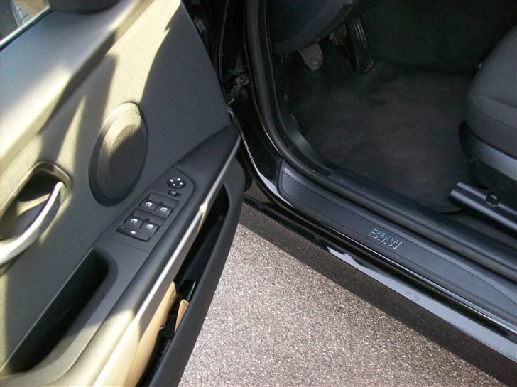 BMW 318d e90 billede 18