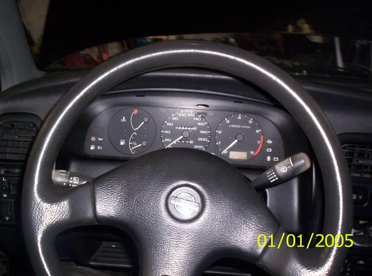 Nissan primera  solgt billede 9