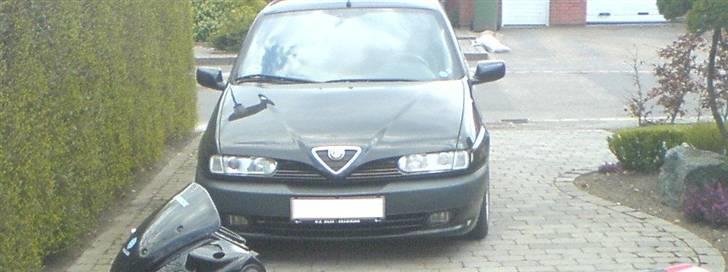 Alfa Romeo 145 billede 1