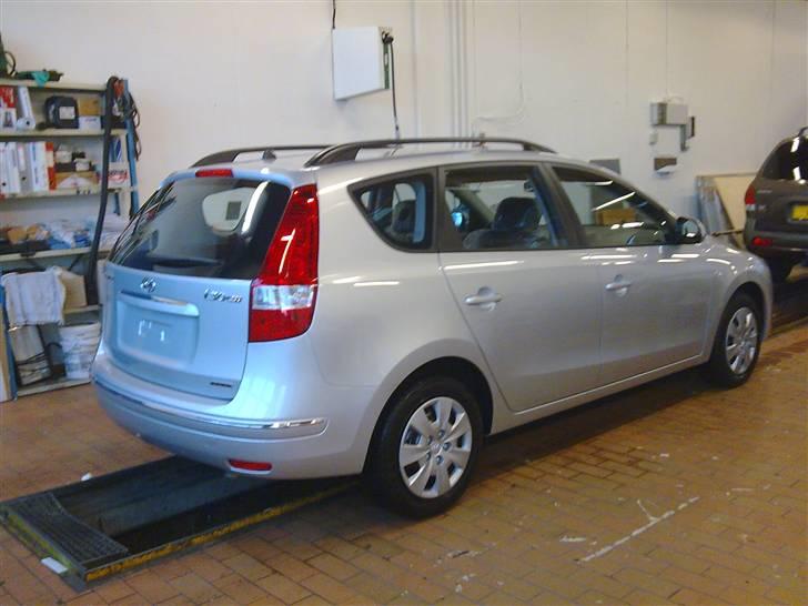 Hyundai i 30 cw Comfort SOLGT - Lige ankommet billede 2