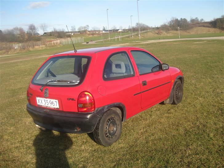 Opel corsa 1.4 Tilsalg 10000,- billede 2