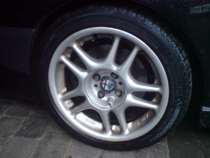 Alfa Romeo 145 billede 6