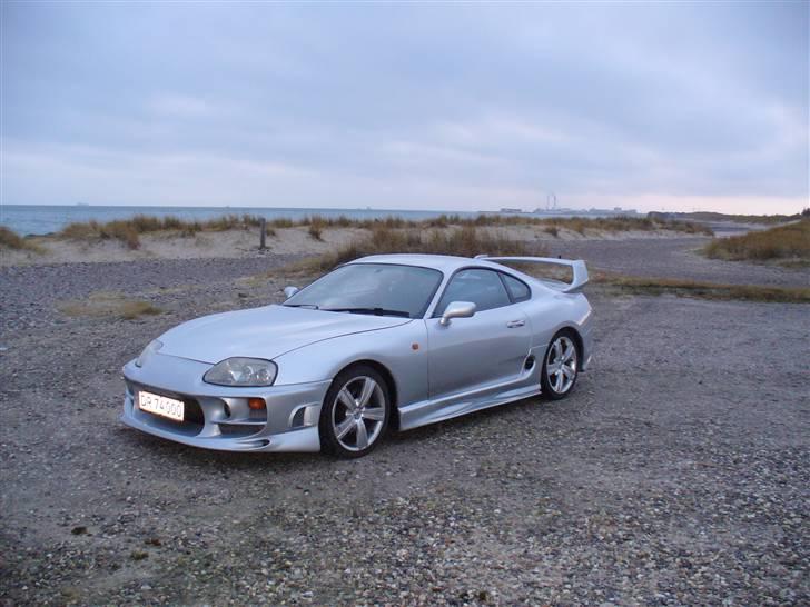 Toyota Supra MKIV billede 2