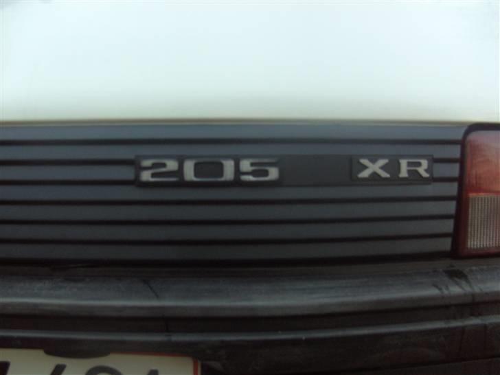 Peugeot 205 1.4 (Begravet) billede 1