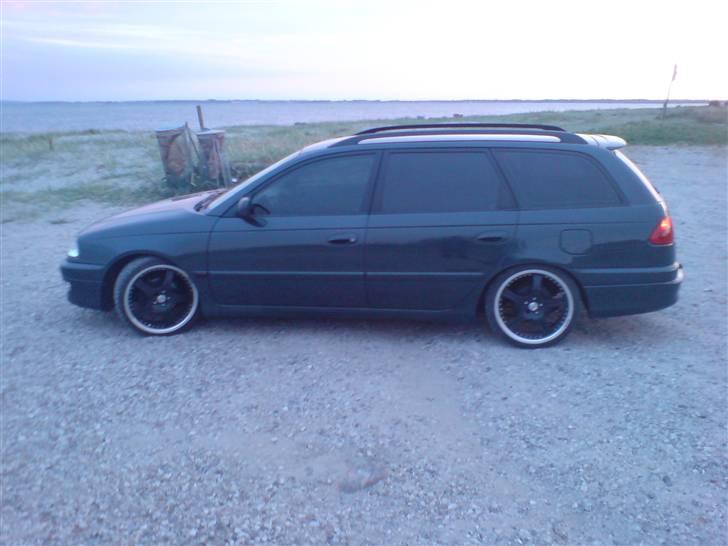 Toyota Avensis billede 4