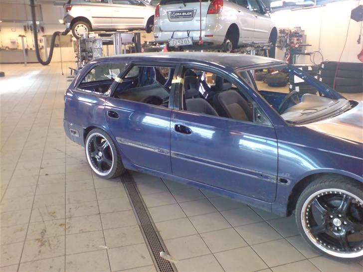 Toyota Avensis billede 6