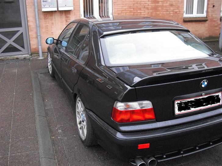 BMW E36 320i SOLGT billede 6