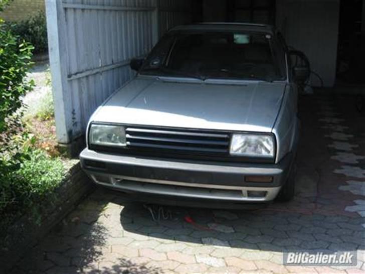 VW Jetta cl TOTAL SKADET billede 9