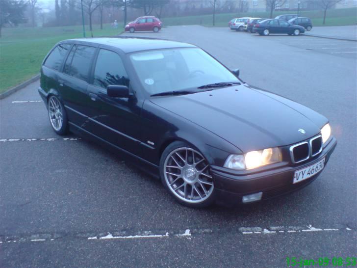 BMW 325 TDS Touring** Solgt** billede 4