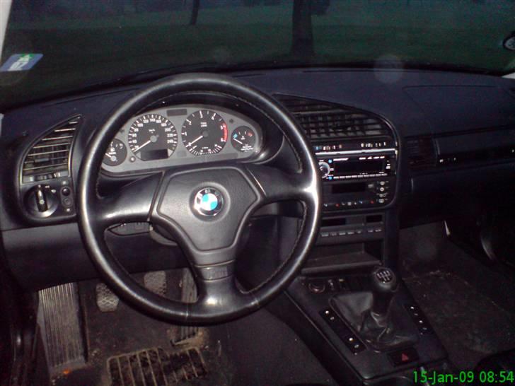 BMW 325 TDS Touring** Solgt** billede 8