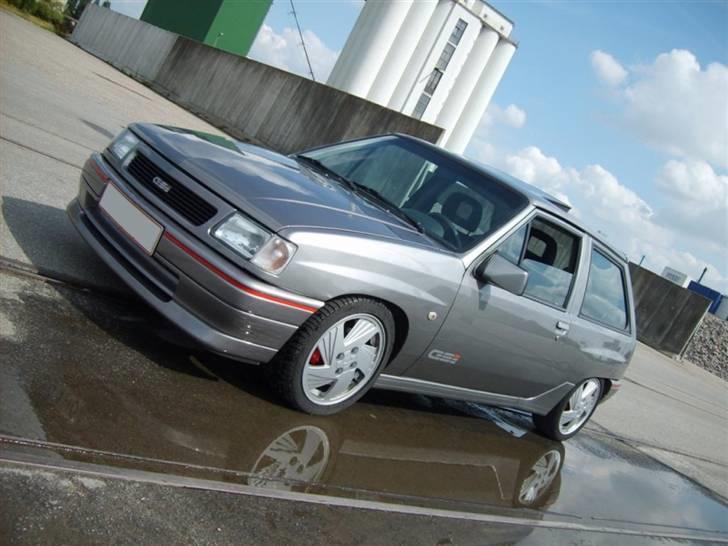 Opel corsa A gsi billede 1