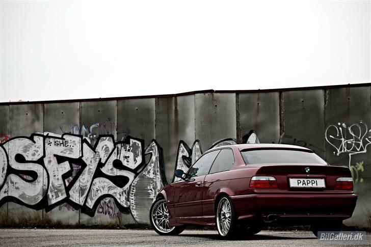 BMW 320i E36 Coupé *SOLGT* billede 3