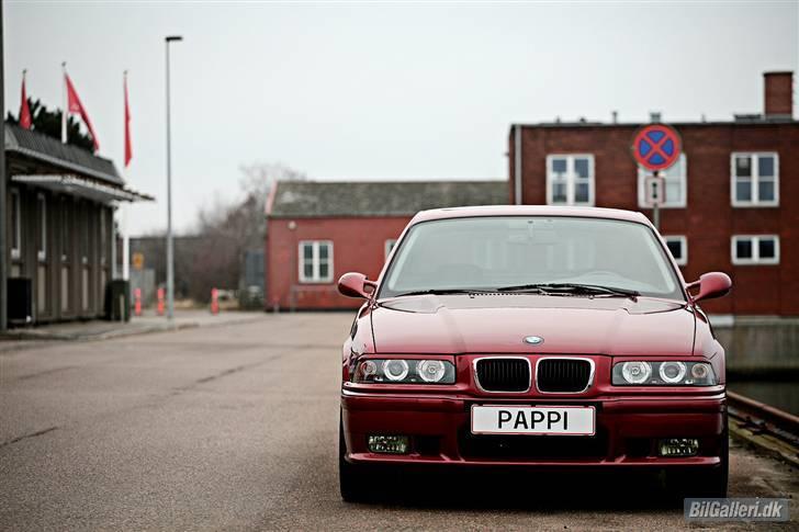 BMW 320i E36 Coupé *SOLGT* billede 16