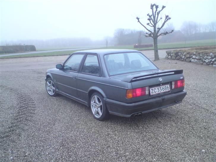 BMW 325i e30 (solgt) billede 4