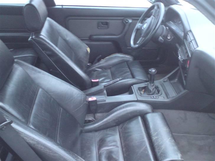 BMW 325i e30 (solgt) billede 8
