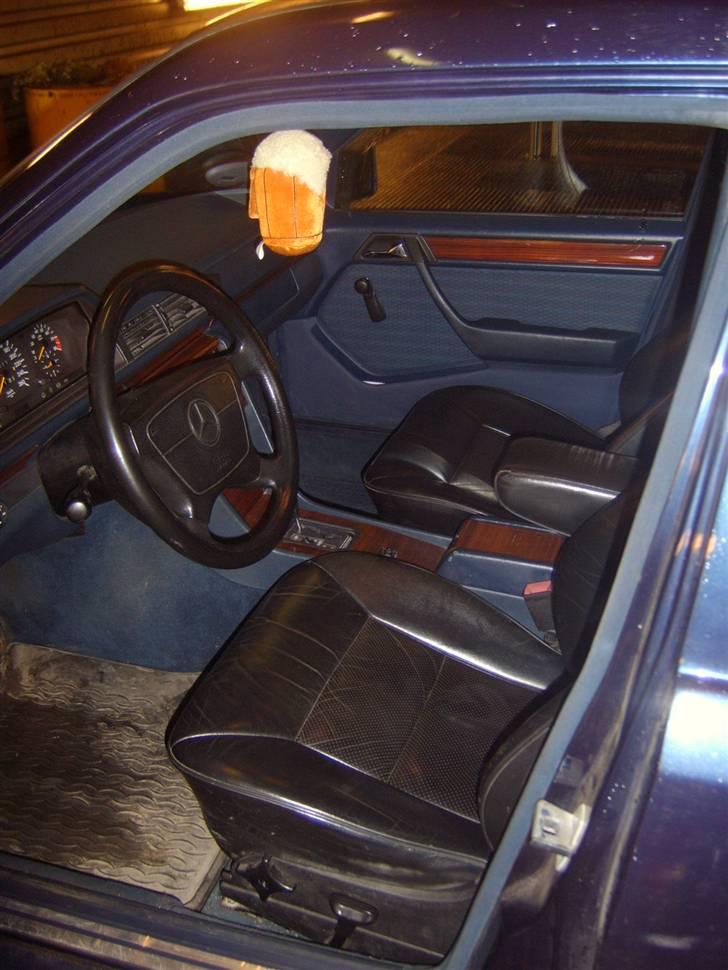 Mercedes Benz 300te 124w Pick-up SOLGT billede 2