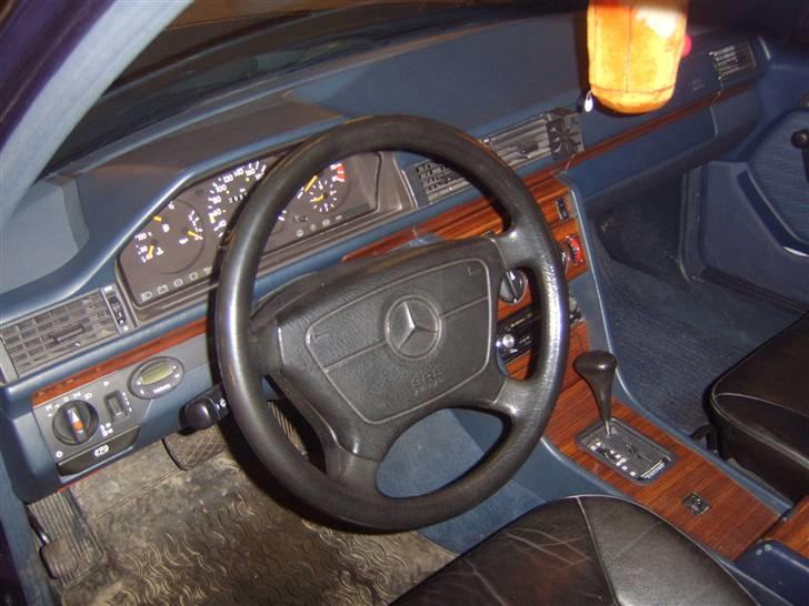 Mercedes Benz 300te 124w Pick-up SOLGT billede 3