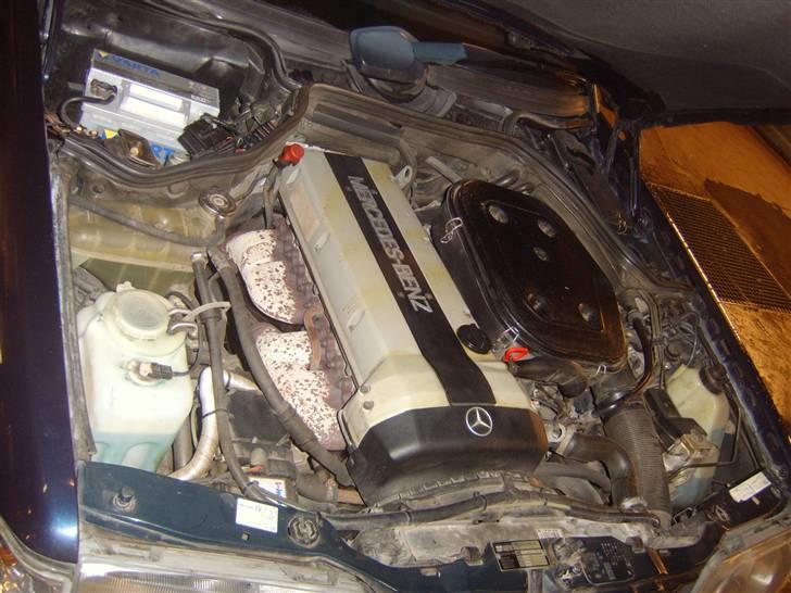 Mercedes Benz 300te 124w Pick-up SOLGT billede 4