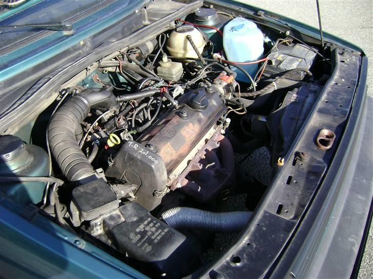 VW Golf II 2 - det så der. der ik sker en skid  billede 2