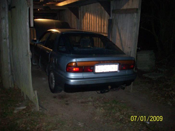 Mitsubishi galant.. kørt til op hug - der var køleren lige gået... billede 7