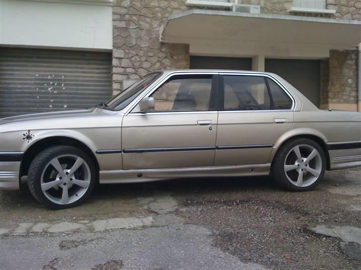 BMW 320i E30 *byttet* billede 5