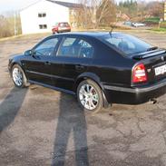 Skoda octavia rs 180hk