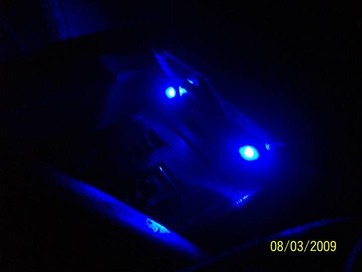 Mitsubishi galant.. kørt til op hug - to små dioder... billede 14