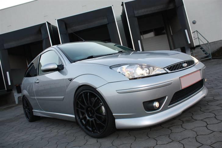 Ford Ford Focus 2.0 billede 1