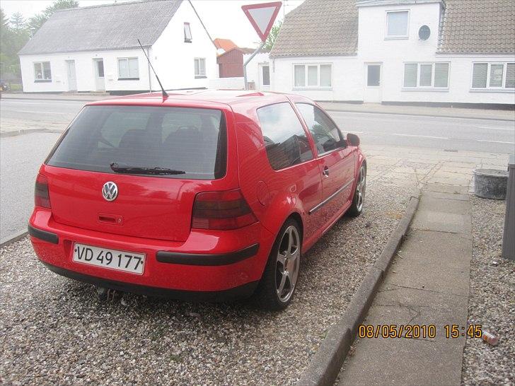 VW Golf 4 (SOLGT) billede 2