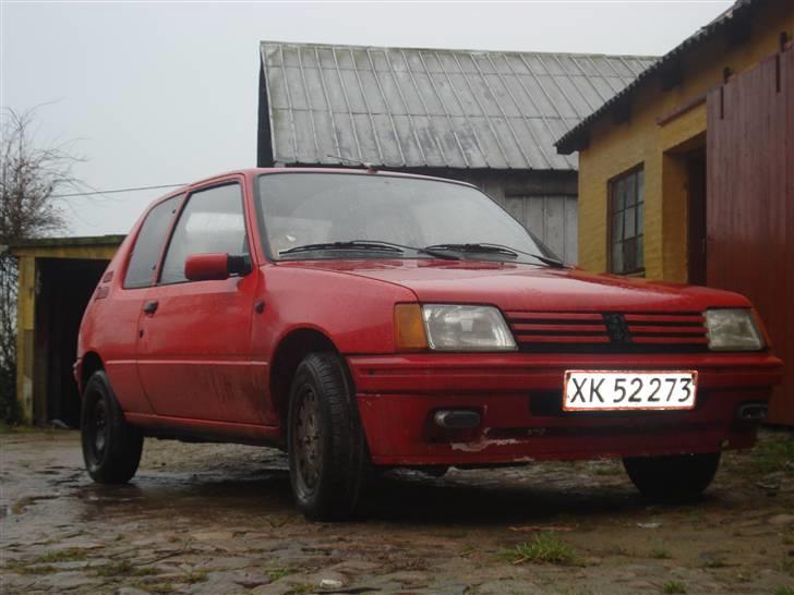 Peugeot 205 xl byttet billede 1