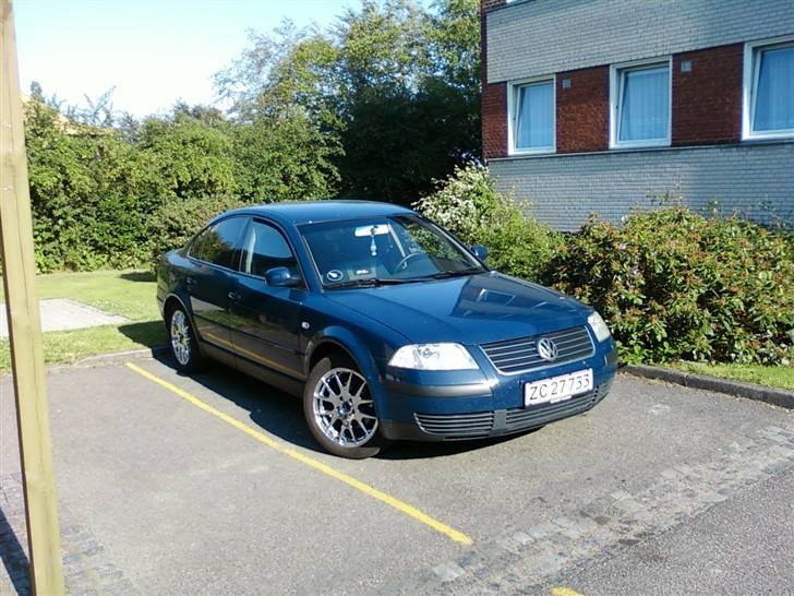 VW Passat 3BG  - med de nye fæælll billede 1