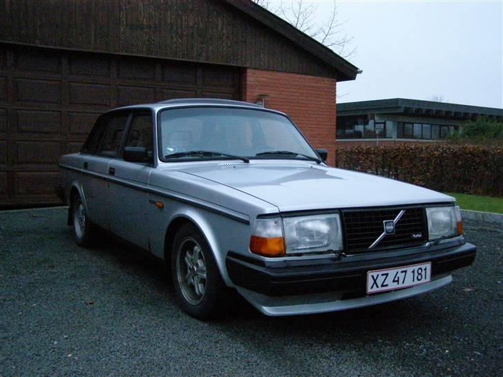 Volvo 244 TURBO  billede 1